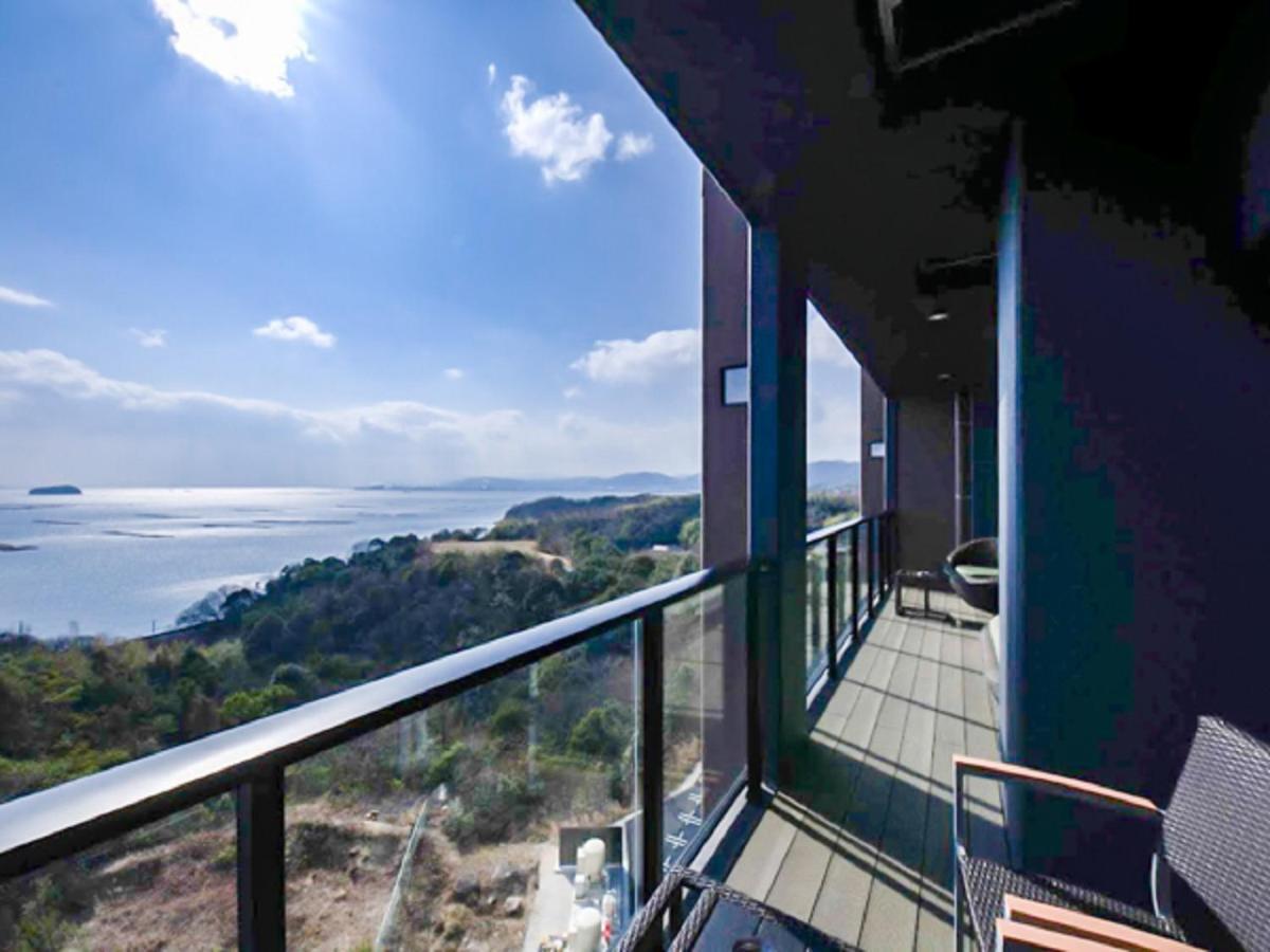Livemax Resort Miyahama Ocean View Hatsukaichi Exterior photo